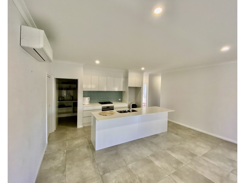 5 Trevally Avenue, Old Bar NSW 2430