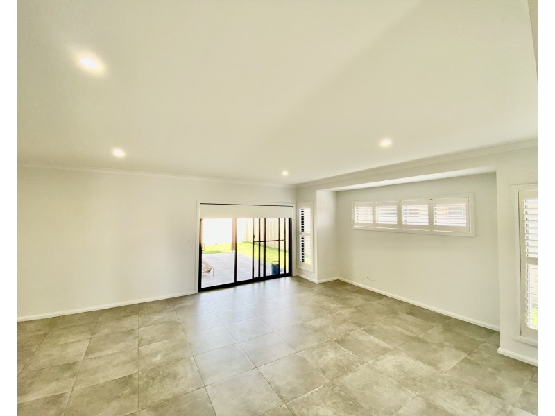 5 Trevally Avenue, Old Bar NSW 2430