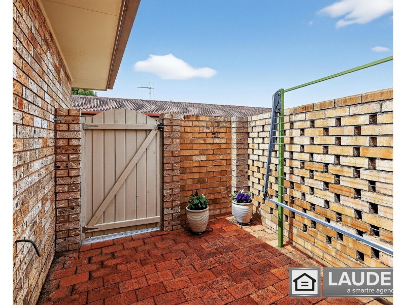 1/9-11 Wyden Street, Old Bar NSW 2430