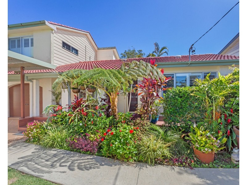 23 Old Bar Road, Old Bar NSW 2430