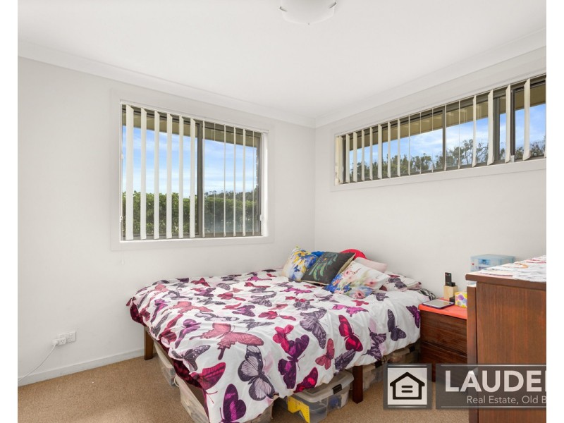 17 Flagtail Avenue, Old Bar NSW 2430