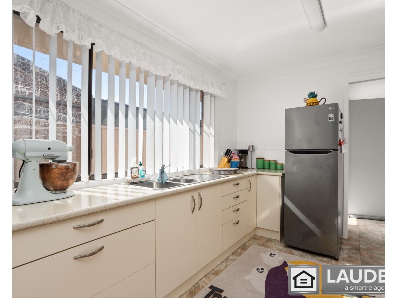 2 Joel Drive, Old Bar NSW 2430