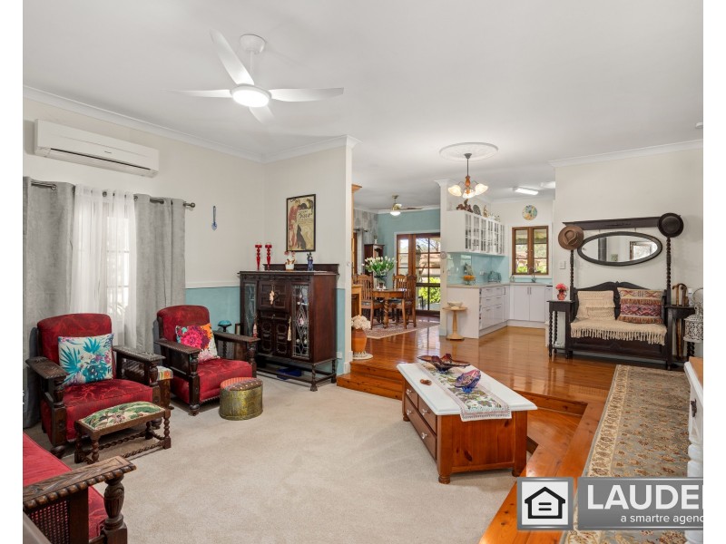 1 Peppermint Place, Old Bar NSW 2430