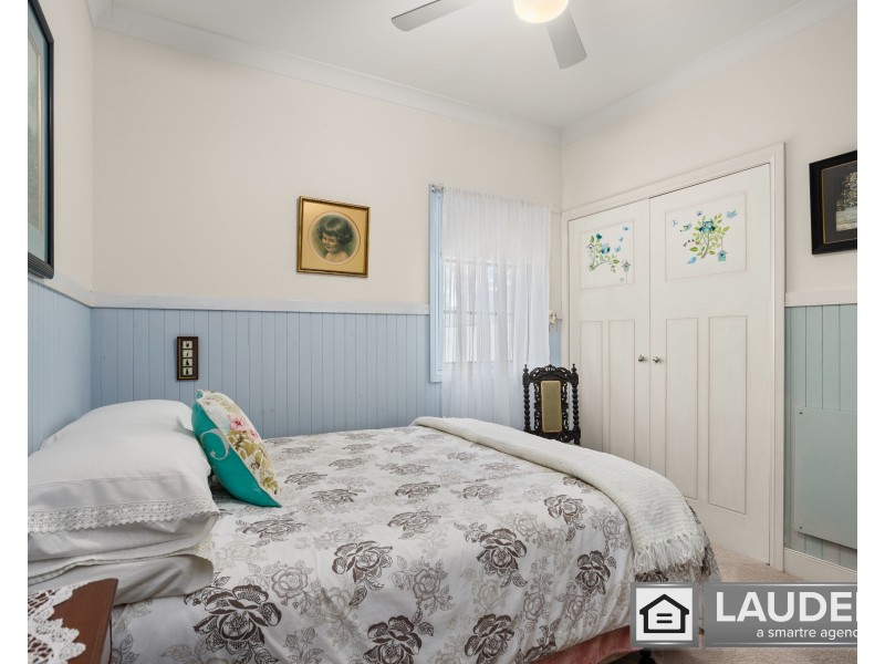 1 Peppermint Place, Old Bar NSW 2430