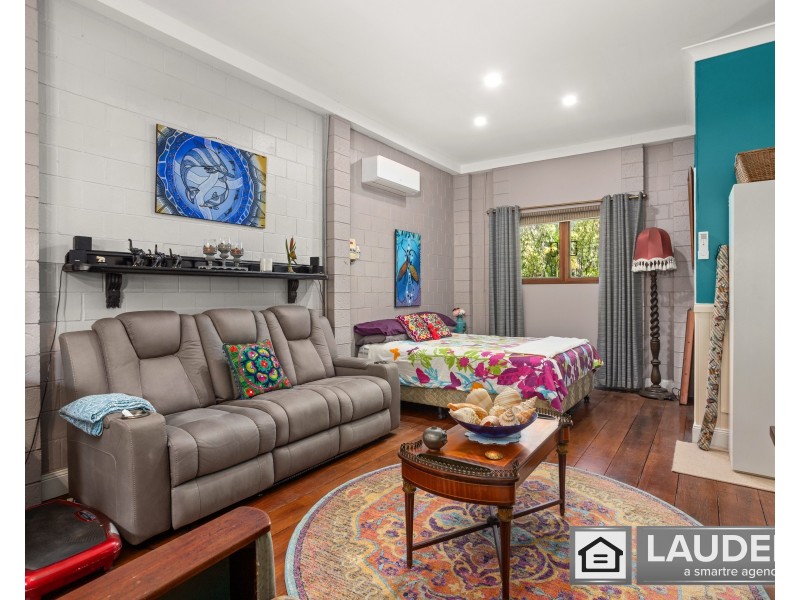 1 Peppermint Place, Old Bar NSW 2430