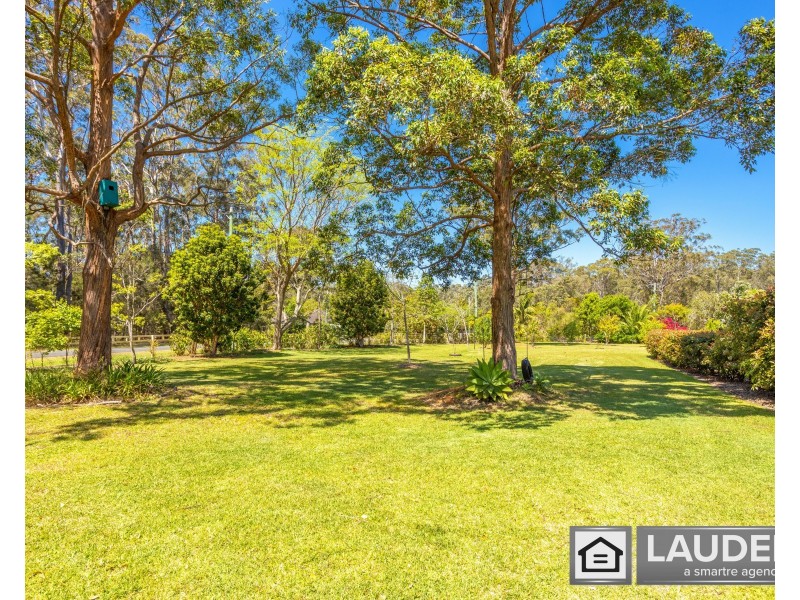 1 Peppermint Place, Old Bar NSW 2430