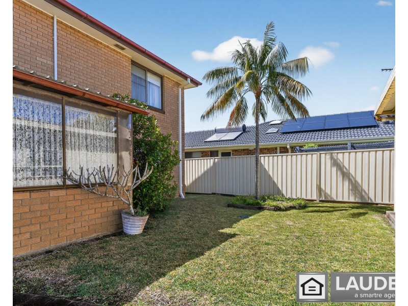 42 Joel Drive, Old Bar NSW 2430