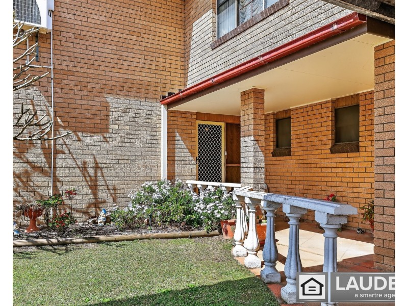 42 Joel Drive, Old Bar NSW 2430