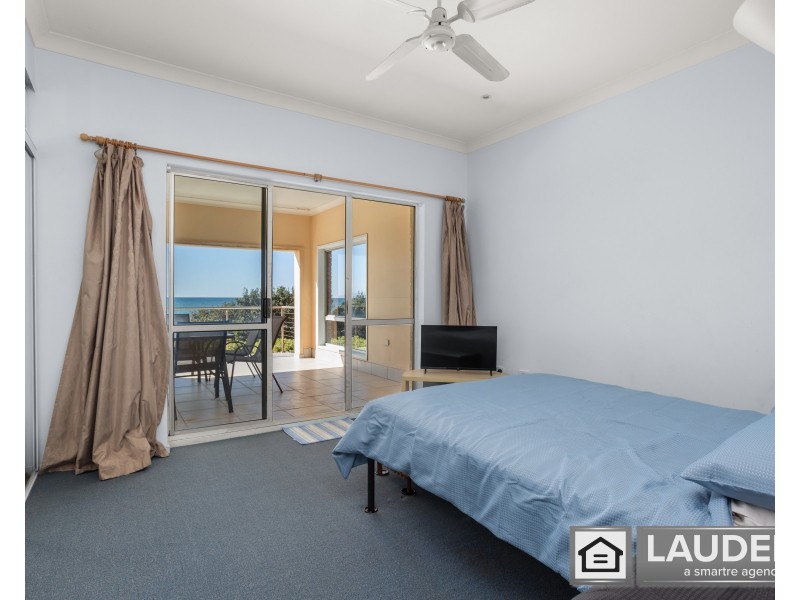 41 Pacific Parade, Old Bar NSW 2430