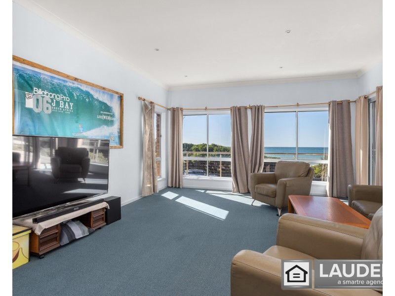 41 Pacific Parade, Old Bar NSW 2430