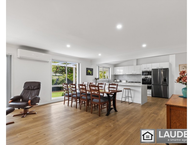 13 Spinnaker Cove, Wallabi Point NSW 2430
