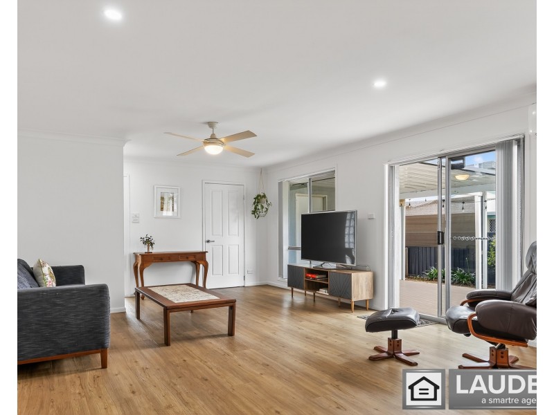 13 Spinnaker Cove, Wallabi Point NSW 2430