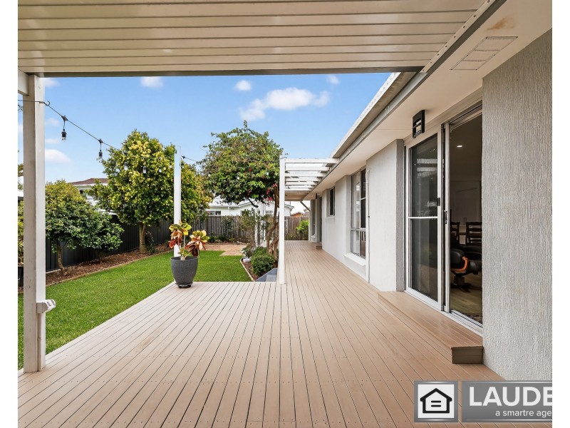 13 Spinnaker Cove, Wallabi Point NSW 2430