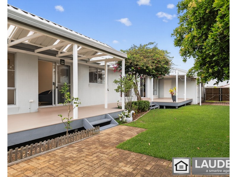 13 Spinnaker Cove, Wallabi Point NSW 2430