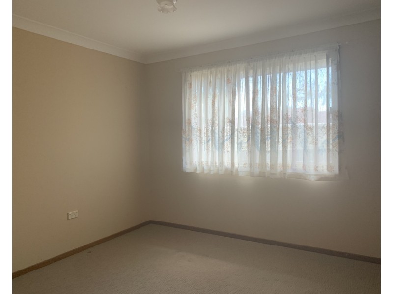 25 Joel Drive, Old Bar NSW 2430