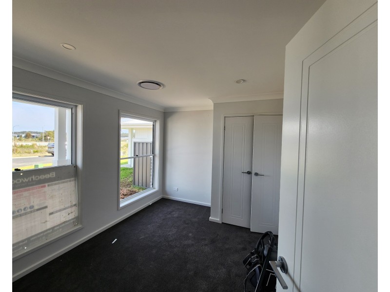 5 Freya Court, Old Bar NSW 2430