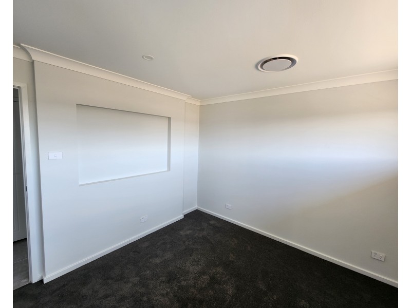 5 Freya Court, Old Bar NSW 2430