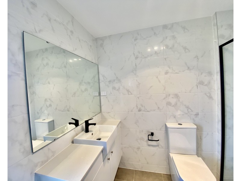 5 Freya Court, Old Bar NSW 2430