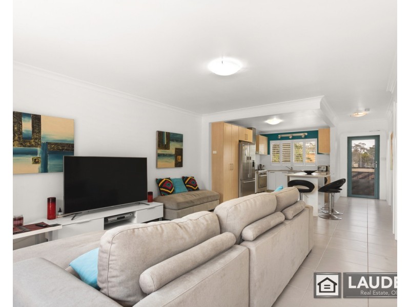 7 Pacific Parade, Old Bar NSW 2430