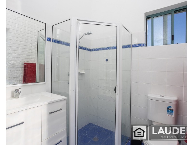 7 Pacific Parade, Old Bar NSW 2430