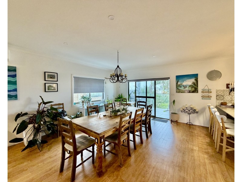 26A Ocean Drive, Wallabi Point NSW 2430