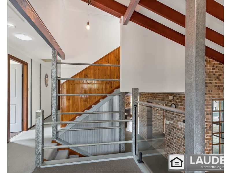 9 Kolinda Drive, Old Bar NSW 2430