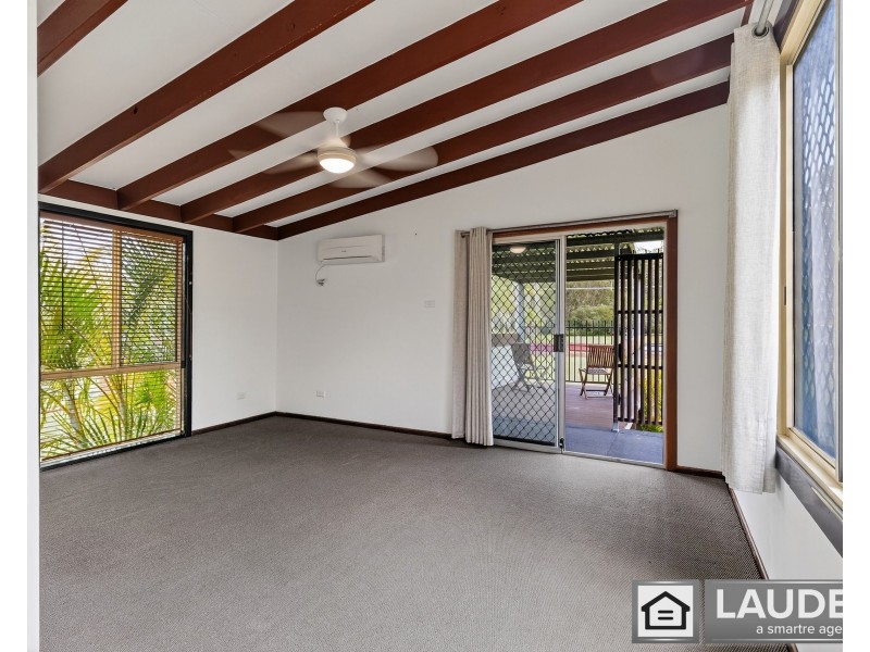 9 Kolinda Drive, Old Bar NSW 2430