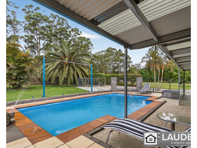 9 Kolinda Drive, Old Bar NSW 2430