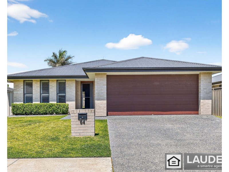 64 Albatross Way, Old Bar NSW 2430
