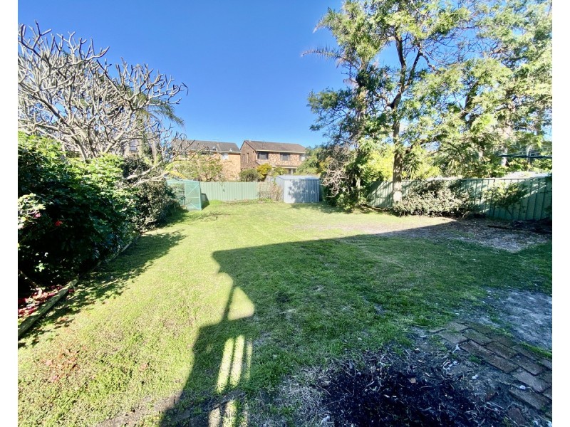 48 Hall Street, Old Bar NSW 2430