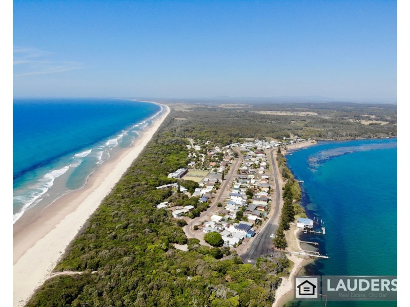 65 Main Street, Manning Point NSW 2430