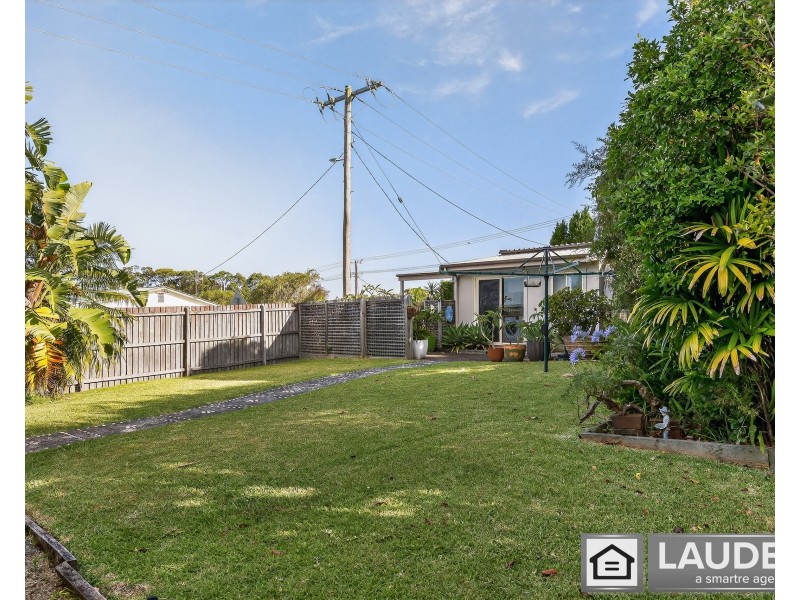 79 Old Bar Road, Old Bar NSW 2430