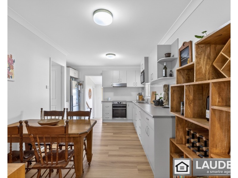 79 Old Bar Road, Old Bar NSW 2430