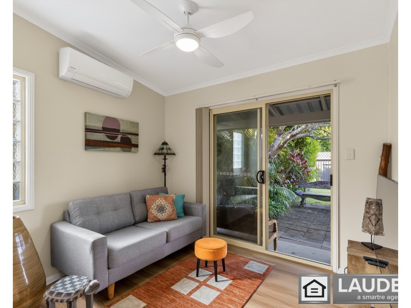 79 Old Bar Road, Old Bar NSW 2430