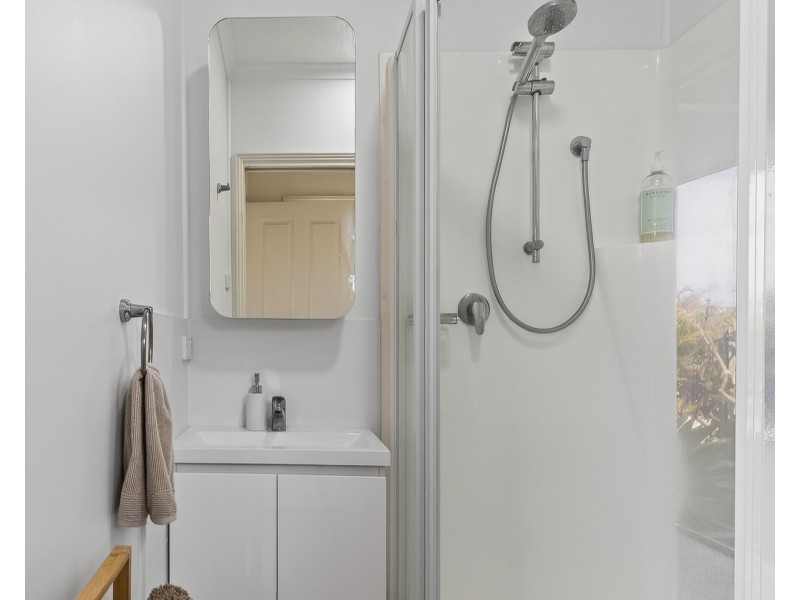 79 Old Bar Road, Old Bar NSW 2430