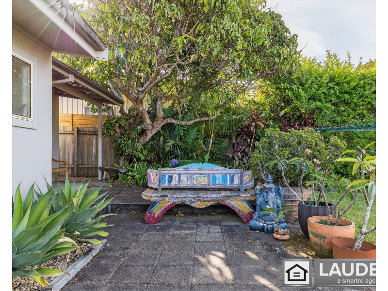 79 Old Bar Road, Old Bar NSW 2430