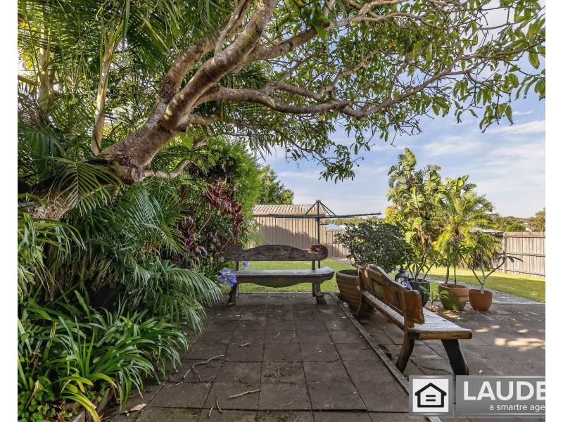 79 Old Bar Road, Old Bar NSW 2430