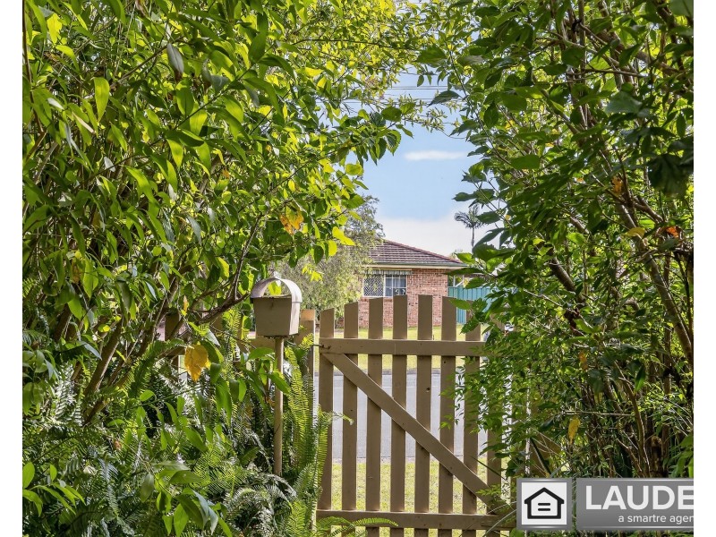 79 Old Bar Road, Old Bar NSW 2430