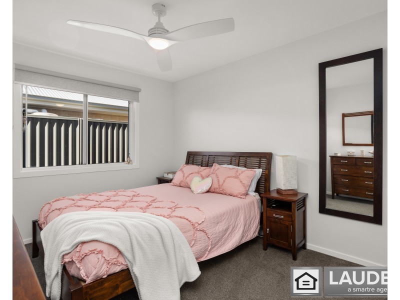 5 Bunyan Avenue, Old Bar NSW 2430