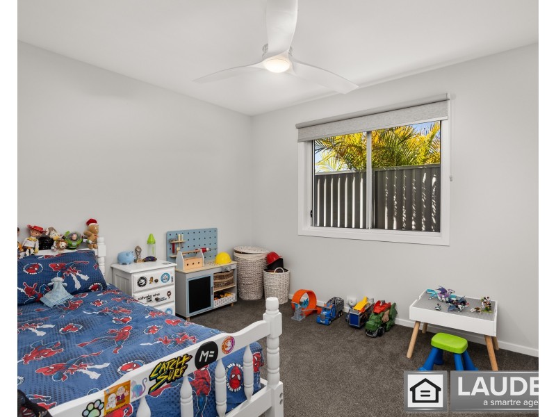 5 Bunyan Avenue, Old Bar NSW 2430