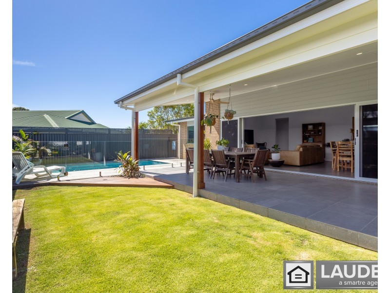 5 Bunyan Avenue, Old Bar NSW 2430