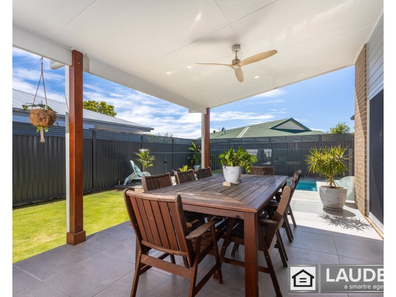 5 Bunyan Avenue, Old Bar NSW 2430