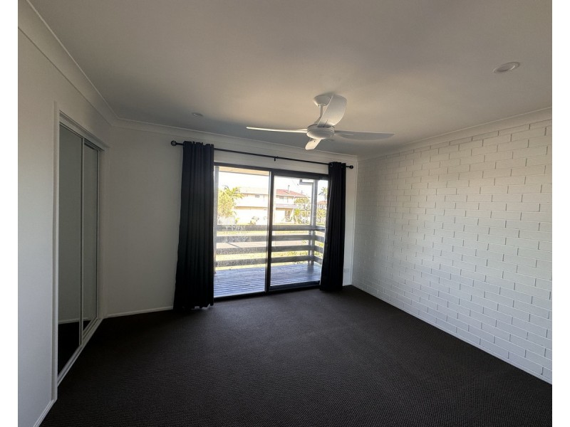 2/47-49 Hall Street, Old Bar NSW 2430