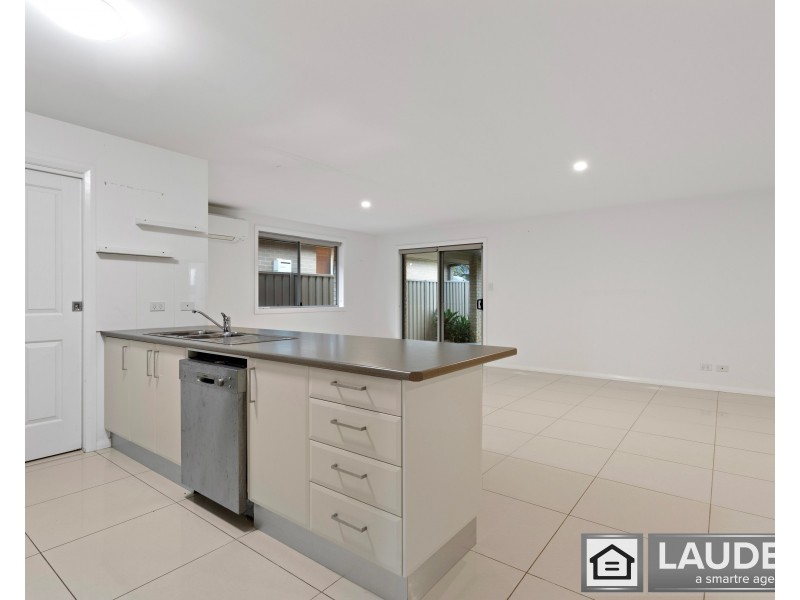 54 Albatross Way, Old Bar NSW 2430