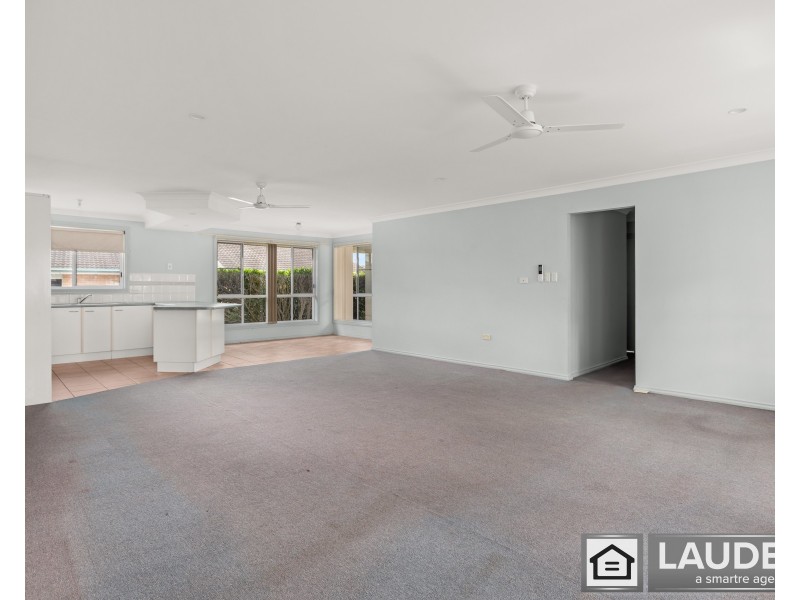 1/58 Old Bar Road, Old Bar NSW 2430