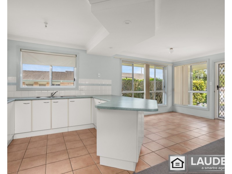 1/58 Old Bar Road, Old Bar NSW 2430