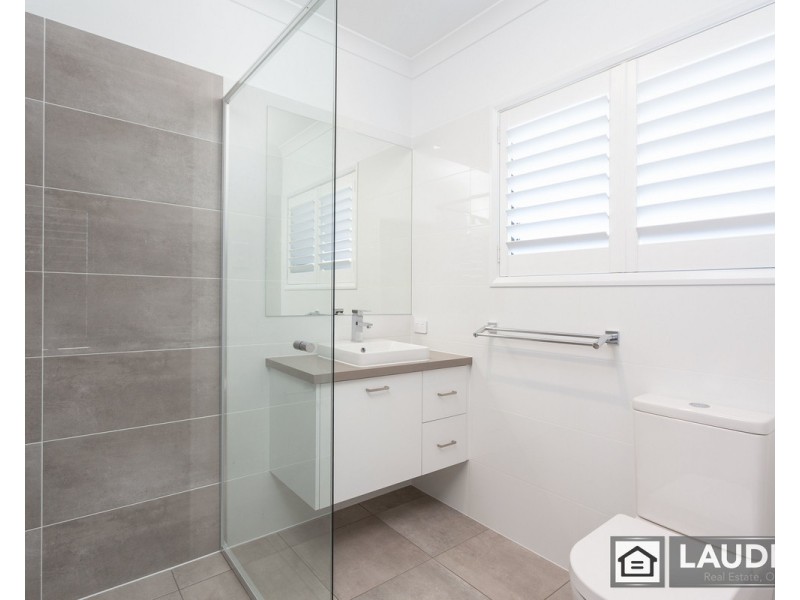 8 Viewmont Way, Old Bar NSW 2430