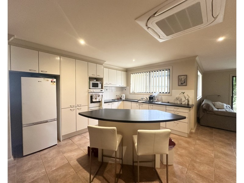 2/15 Mistral Place, Old Bar NSW 2430