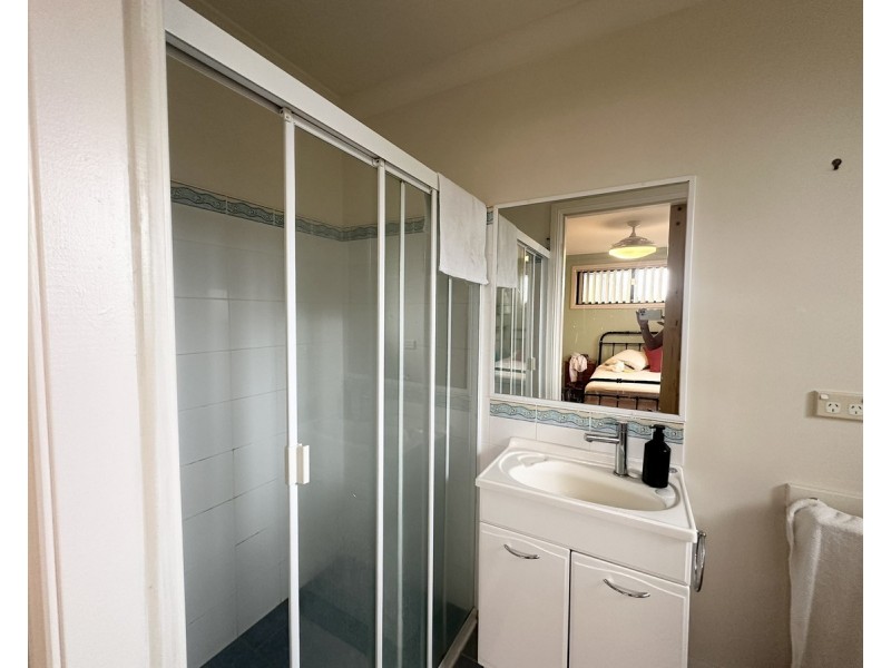 2/15 Mistral Place, Old Bar NSW 2430