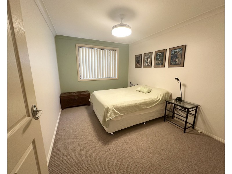 2/15 Mistral Place, Old Bar NSW 2430